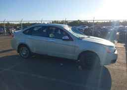 2010 FORD FOCUS SE