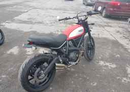 2016 DUCATI SCRAMBLER 800