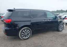2017 KIA SEDONA EX