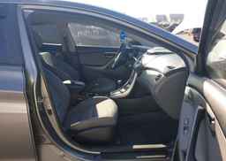 2013 HYUNDAI ELANTRA GL