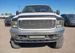2002 FORD F-350 LARIAT