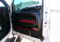 2002 FORD F-350 LARIAT