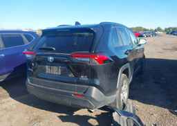 2023 TOYOTA RAV4 HYBRID XLE