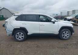 2022 TOYOTA RAV4 LE