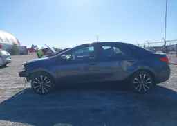 2017 TOYOTA COROLLA SE