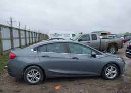 2018 CHEVROLET CRUZE LT AUTO
