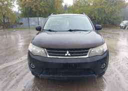 2009 MITSUBISHI outlander