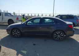 2014 CHRYSLER 200 TOURING