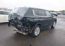 2024 MITSUBISHI OUTLANDER ES