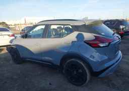 2022 NISSAN KICKS SR