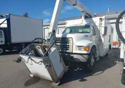 1996 FORD F700