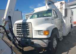 1996 FORD F700