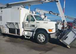 1996 FORD F700