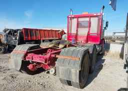 2005 KENWORTH CONSTRUCTION T800