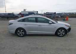 2016 HYUNDAI SONATA HYBRID LIMITED