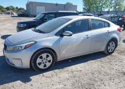2017 KIA FORTE EX