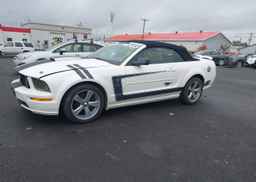 2005 FORD MUSTANG GT
