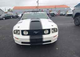 2005 FORD MUSTANG GT