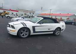 2005 FORD MUSTANG GT