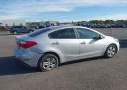 2015 KIA FORTE 1.8L LX