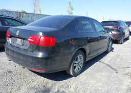 2011 VOLKSWAGEN JETTA
