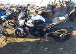 2022 TRIUMPH MOTORCYCLE TRIDENT 660