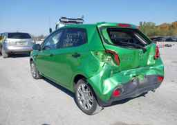 2011 MAZDA MAZDA2