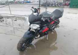 2013 TRIUMPH MOTORCYCLE STREET TRIPLE R