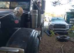 2005 PETERBILT 378