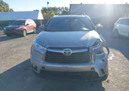 2014 TOYOTA highlander xle