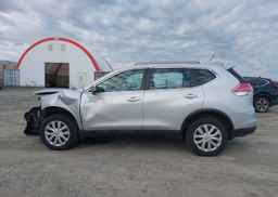 2015 NISSAN ROGUE S
