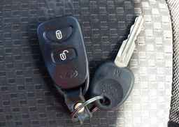 2009 HYUNDAI ACCENT GL