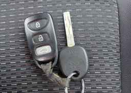 2011 HYUNDAI ELANTRA TOURING GL