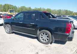 2013 CHEVROLET AVALANCHE