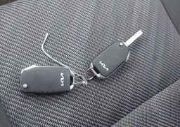 2024 KIA SELTOS LX