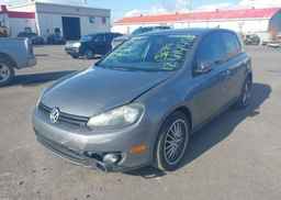 2012 VOLKSWAGEN GOLF 2.5L COMFORTLINE