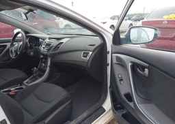 2015 HYUNDAI ELANTRA GL