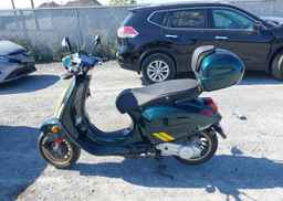 2022 VESPA PRIMAVERA