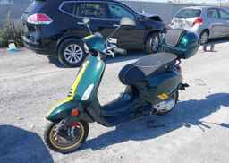 2022 VESPA PRIMAVERA