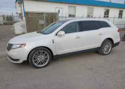 2014 LINCOLN MKT
