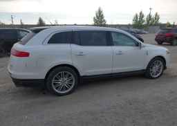 2014 LINCOLN MKT