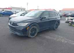 2022 VOLKSWAGEN TIGUAN SE R-LINE BLACK