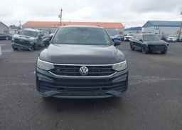 2022 VOLKSWAGEN TIGUAN SE R-LINE BLACK