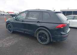 2022 VOLKSWAGEN TIGUAN SE R-LINE BLACK