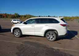 2014 TOYOTA highlander xle