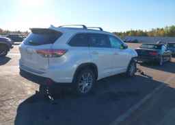 2014 TOYOTA highlander xle