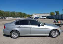 2009 BMW 323 I