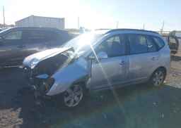 2008 KIA RONDO