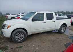 2017 NISSAN FRONTIER SL