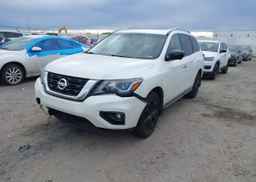 2017 NISSAN PATHFINDER PLATINUM